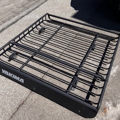 ルーフキャリア　YAKIMA  メガウォーリア