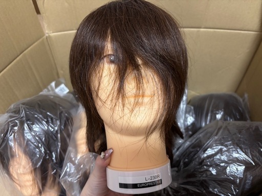 新品未使用　美容師国家試験　カットウィッグ　2体　練習用　ユーロプレステージ YUKARI JAPAN 24-2Cut【美容師実技試験練習用/人毛100%】の卸
