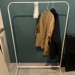 ハンガーラック