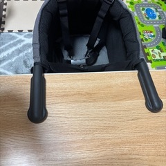 【値下げ】カトージ　テーブルチェアの画像