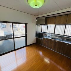 フリーレント1か月！駐車2台！敷金0、礼金0、仲手0、戸建賃貸！！ - 賃貸（マンション/一戸建て）