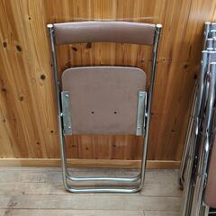 【4/25まで】折りたたみパイプ椅子8脚の画像
