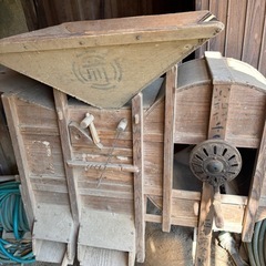 昭和二年製造レトロな農機具の画像