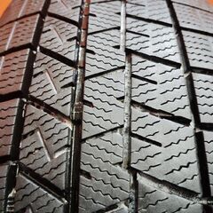 DUNLOP WINTER MAXX WM03 185/60R16 16インチ スタッドレス 1本 23年製 バリ溝 アクア フィット ラクティス MAZDA2等　(KTH238) の画像