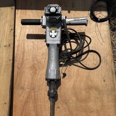 Makita 8600S 電動ハンマー 1350Wの画像