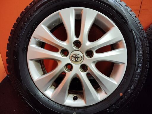 DUNLOP WM02 205/60R16】スタッドレス【トヨタ ヴォクシー 純正 DUNLOP WM02 205/60R16】スタッドレス【トヨタ ヴォクシー 純正