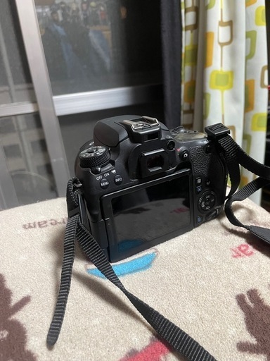 Canon EOS9000D 取引中