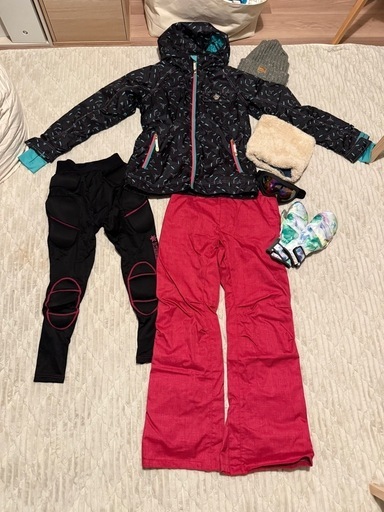 レディース　スノボウェア