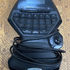 logicool G13 片手キーボードの画像