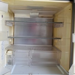 SHARP SJ KF46R冷蔵庫の画像
