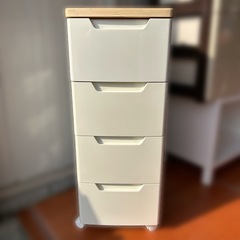 プラスチックチェスト　4段