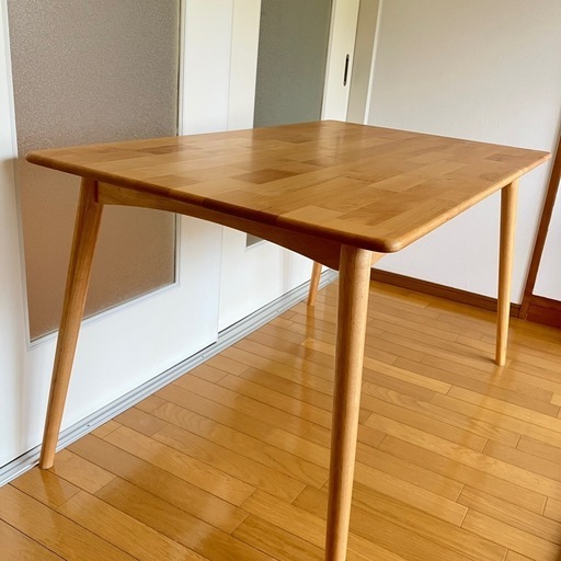 ナチュラル 木製 ダイニングテーブル 天然木　島忠