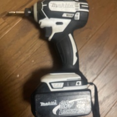マキタ インパクトドライバー