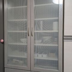 食器棚