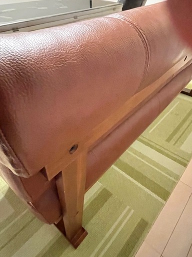 革ソファ