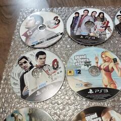 値下げ‼️PS3本体と16枚のゲームディスクセットの画像