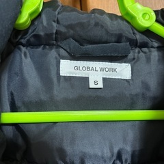 【美品】グローバルワーク　100センチ　ダウン② フードポケット付の画像