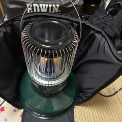 TOYOTOMI Rainbow 石油ストーブ グリーン収納ケース付きの画像