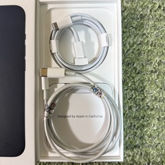 iPhone13空箱&1m2本iPhone充電器ライトニングtoタイプCApple純正品の画像