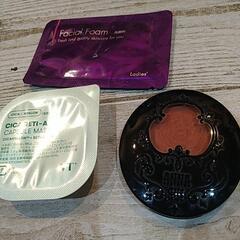 おまけ付き ANNA SUI アイシャドウ 可愛い色味です(*ˊ...