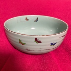 電子レンジ使用可！陶器の器の画像
