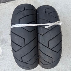 バイク用タイヤの画像