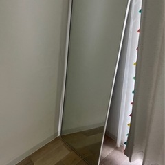 全身鏡の画像