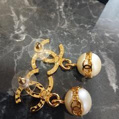 CHANEL ピアスの画像