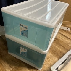 衣装ケース

