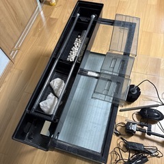 90ｾﾝﾁガラス水槽セットの画像