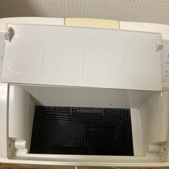 ダイキン工業　2012年製　ACK70M-W 加湿ストリーマ空気清浄機の画像