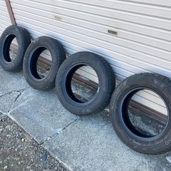 夏タイヤ　145/80R13