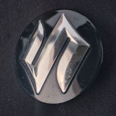 🔶スズキ！ブラック純正センターキャップ！軽自動車