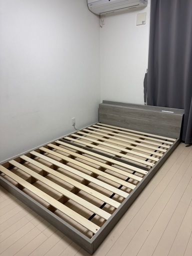 ベッドフレーム