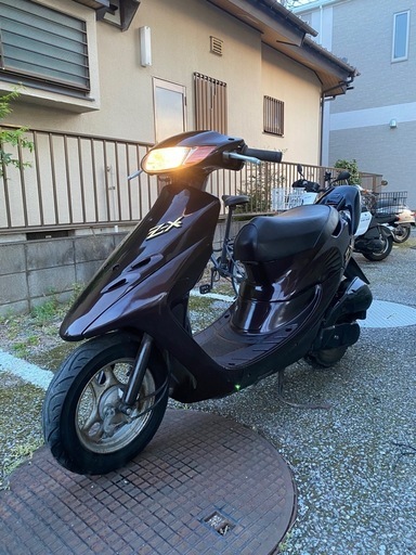 カウル類全て新品❗️ブラウンメタリックのライブディオZX 仕様 カウル類全て新品❗️ブラウンメタリックのライブディオZX 仕様