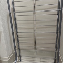 4段シューズラックの画像