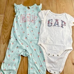 Baby GAP ロンパース　80センチ