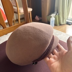 上品優雅な
ベレー帽の画像