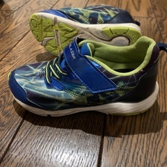 ムーンスター　スニーカー　18cmの画像