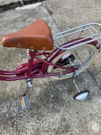 美品　
子供用自転車 16インチ ロンドンタクシー クラシック 男の子 女の子 補助輪 バスケット 標準装備 レッド 4歳 5歳 6歳 7歳