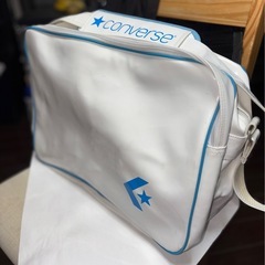 エナメル　ショルダーバッグ　スポーツバッグ　の画像