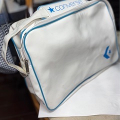 エナメル　ショルダーバッグ　スポーツバッグ　の画像