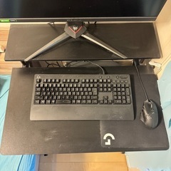 パソコンデスク　黒の画像