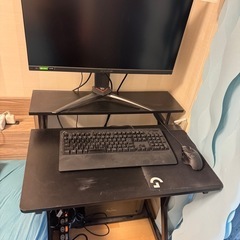 パソコンデスク　黒の画像