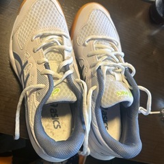 『ASICS UPCOURT 5シューズ (ホワイト/ブルー)』