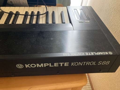 値下げしました/KONPLETE kontrol s88/キーボード (ちまき) 瑞江 値下げしました/KONPLETE kontrol s88/キーボード (ちまき) 瑞江