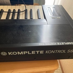 値下げしました/KONPLETE kontrol s88/キーボードの画像