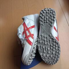 asicsスニーカー24.5cmの画像
