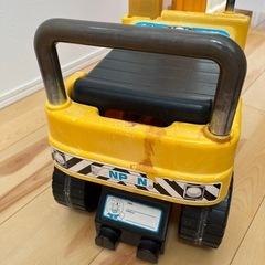 アンパンマン 乗れるショベルカー　玩具　乗り物　ショベルカーの画像