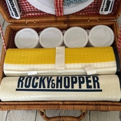 かごバック　アウトドア食器類の画像